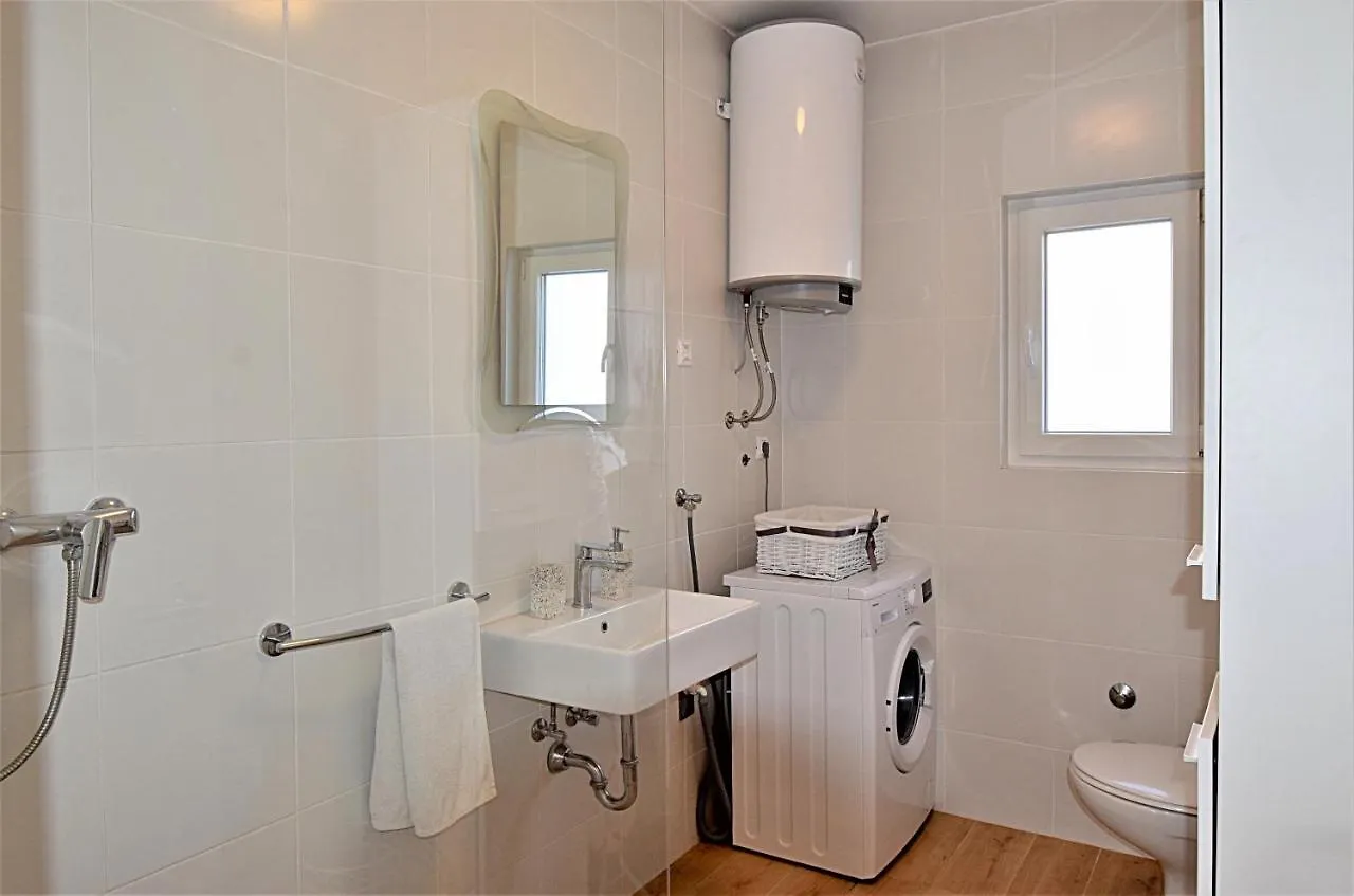 Maris Apartment Zadar Croatia